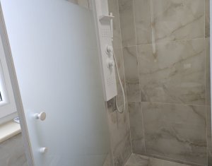 Lakás 2 szobák eladó on Floresti