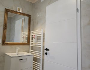 Lakás 2 szobák eladó on Floresti