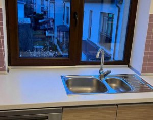 Appartement 3 chambres à louer dans Cluj-napoca, zone Europa