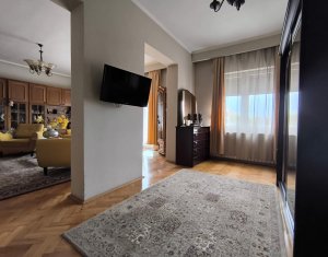 Oportunitate investitie, 2 case individuale, zona Calea Turzii, strada retrasa