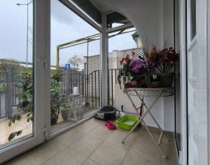 Oportunitate investitie, 2 case individuale, zona Calea Turzii, strada retrasa