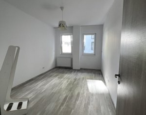 Lakás 4 szobák kiadó on Cluj-napoca, Zóna Europa