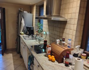 Casa cuplata cu doua unitati locative, Tauti, D+P+1+Pod, SU 255 mp, teren 400 mp