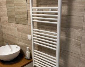 Appartement 3 chambres à louer dans Cluj-napoca, zone Marasti