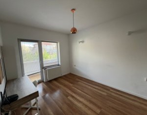 Appartement 3 chambres à louer dans Floresti