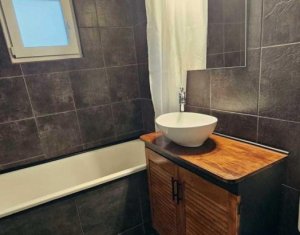 Appartement 3 chambres à louer dans Cluj-napoca, zone Marasti