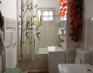 Appartement 3 chambres à vendre dans Cluj-napoca, zone Manastur