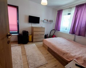 Appartement 4 chambres à vendre dans Cluj-napoca, zone Manastur