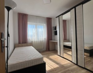Appartement 4 chambres à louer dans Cluj-napoca, zone Marasti