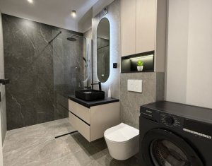 Lakás 3 szobák eladó on Floresti