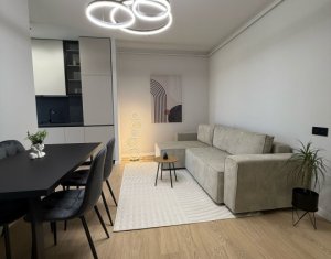 Lakás 3 szobák eladó on Floresti