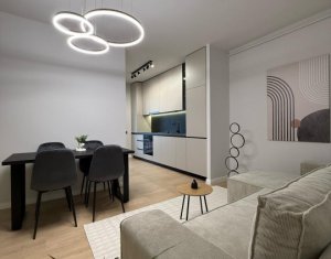 Lakás 3 szobák eladó on Floresti