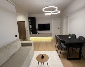 Lakás 3 szobák eladó on Floresti