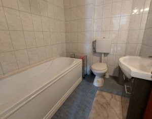 Apartment 2 rooms for sale in Floresti