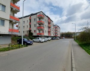 Apartment 2 rooms for sale in Floresti