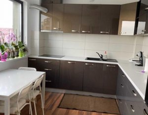 Appartement 3 chambres à louer dans Cluj-napoca, zone Buna Ziua