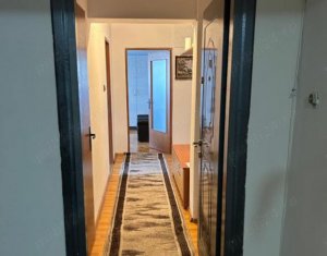 Appartement 3 chambres à louer dans Cluj-napoca, zone Marasti