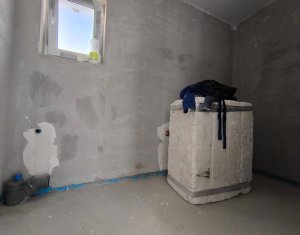 Ház 4 szobák eladó on Floresti