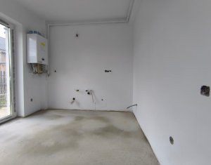 Ház 4 szobák eladó on Floresti