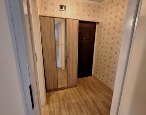 Lakás 2 szobák eladó on Floresti