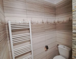 Appartement 3 chambres à vendre dans Floresti