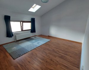 PROMOTIE! Apartament 3 camere, parcare, zona Eroilor, Floresti