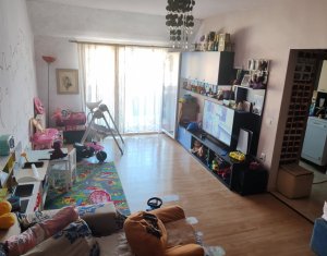 , 56m2 dans Floresti