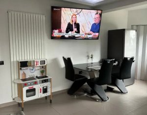 Lakás 2 szobák eladó on Floresti