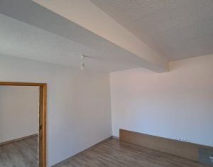 Lakás 2 szobák eladó on Floresti