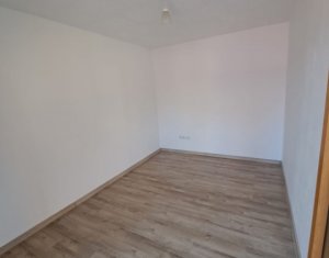 Lakás 2 szobák eladó on Floresti