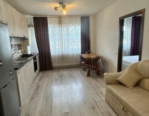 Lakás 3 szobák eladó on Baciu