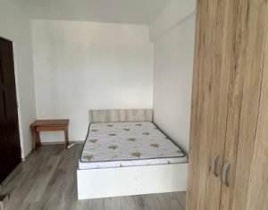 Lakás 3 szobák eladó on Baciu