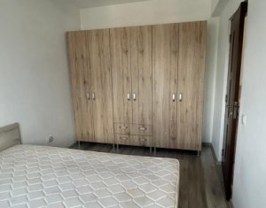 Lakás 3 szobák eladó on Baciu