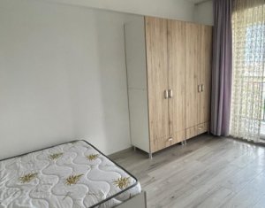 Lakás 3 szobák eladó on Baciu