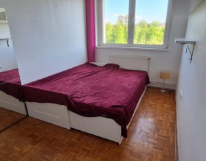 Appartement 3 chambres à louer dans Cluj-napoca, zone Centru