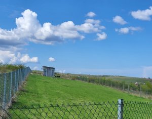 Teren extravilan 2000 mp, împrejmuit, panoramă superbă – Sălicea (Cluj)