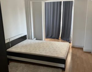 Appartement 3 chambres à vendre dans Cluj-napoca, zone Marasti