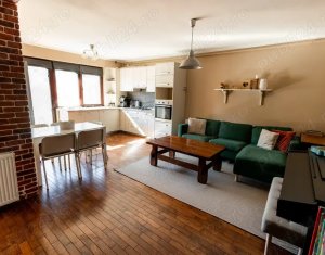 , 62m2 dans Floresti