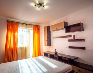 Appartement 3 chambres à vendre dans Floresti