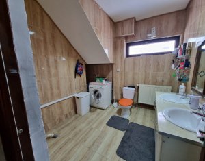 Maison 4 chambres à louer dans Salicea