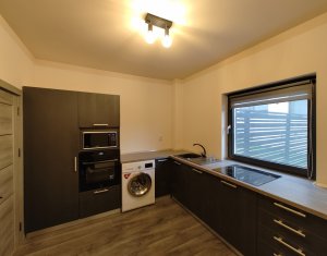 Ház 6 szobák kiadó on Cluj-napoca, Zóna Iris