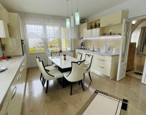 Maison 6 chambres à vendre dans Cluj-napoca, zone Europa