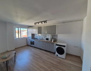 , 47m2 dans Floresti