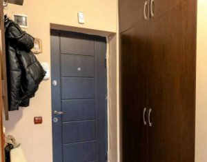 Apartament decomandat 2 camere, strada Porii