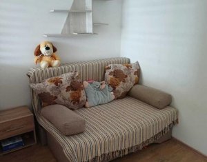 Apartament decomandat 2 camere, strada Porii