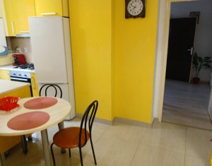 Appartement 3 chambres à louer dans Cluj-napoca, zone Centru