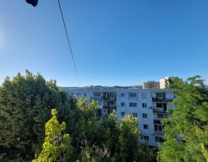 Lakás 3 szobák eladó on Cluj-napoca, Zóna Manastur