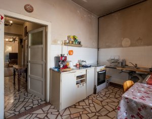 Ultracentral  Apartament cu 3 camere in vila cu 6 apartamente