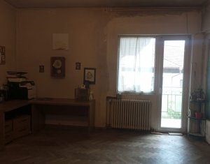 Ultracentral  Apartament cu 3 camere in vila cu 6 apartamente