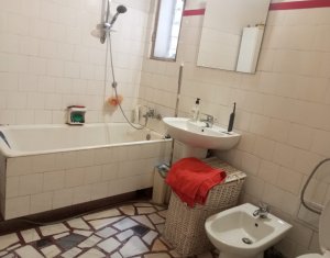 Ultracentral  Apartament cu 3 camere in vila cu 6 apartamente